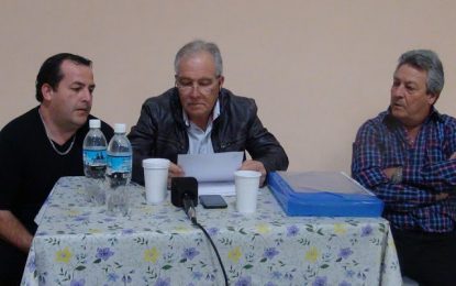 Oscar Mauri: el dirigente del fútbol de Ferro confirmó que no seguirá el DT ni varios jugadores