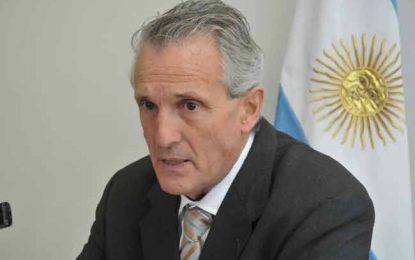 Tierno en exclusiva con IMPACTO: permisos policiales para adolescentes, admiración por el Che y su video bailando en Cuba