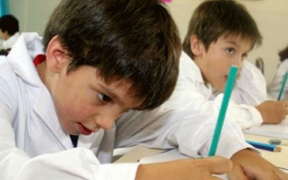 Fondos para indumentaria escolar en Realicó