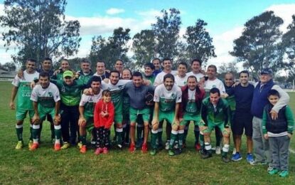 Fútbol Senior: Ferro clasificó a las instancias finales