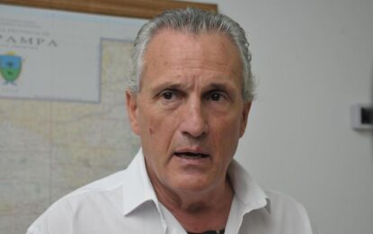 El gobernador Verna echó el Ministro Juan Carlos Tierno