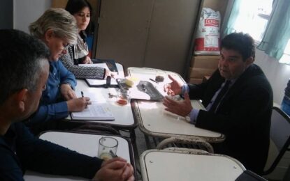 El Director de Medios de Comunicación provincial, visitó el colegio Witralén de Realicó
