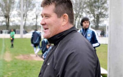 El DT de Racing de Castex, Edgardo «Tuco» Leguizamón, habló con IMPACTO y se refirió al enfrentamiento ante Sportivo