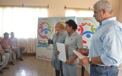 Entregaron créditos de Economía Social por unos $390 mil en Realicó