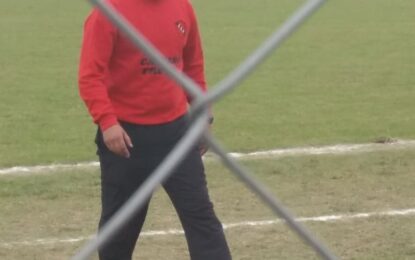 Luego del triunfo de Ferro de Alvear en el Parque Rojo: «lo de los árbitros fue lamentable, da mucha bronca» le dijo «Lalo» Vallejos a IMPACTO
