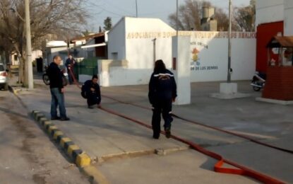 BOMBEROS VOLUNTARIOS DE LA REGION REALIZAN JORNADA DE PRACTICA EN REALICO