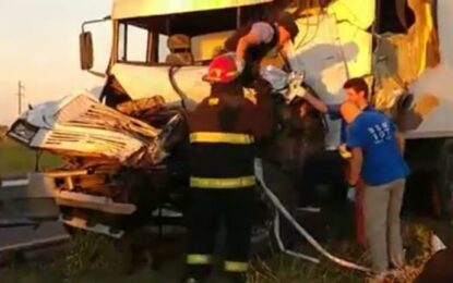General Pico: grave choque frontal de camiones en cercanías de Trebolares