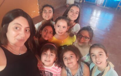 TEATRO EN REALICO: El grupo que dirige la profesora Valeria Usandizaga se presenta este viernes en el auditorio del Centro Cultural