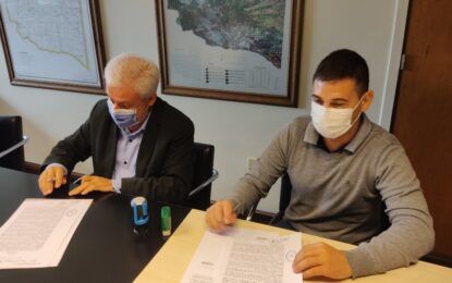 Firman convenios para mantenimientos de canales pluviales en cuatro localidades