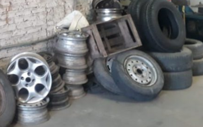 Tragedia – Un gomero murió al explotar la cubierta de un camión