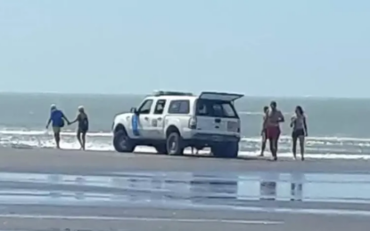 Buscan intensamente a dos pampeanos en las aguas de Monte Hermoso