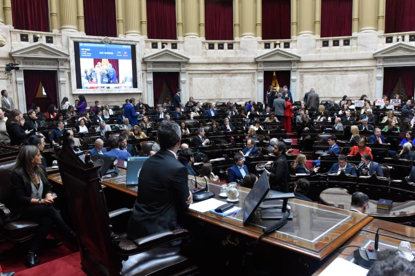a-la-espera-de-que-el-gobierno-presente-las-reformas,-la-oposicion-adelanta-sus-proyectos-tributarios