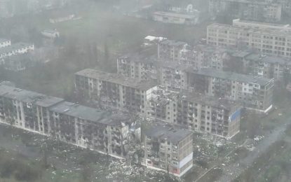 La guerra con Rusia: la niebla y la lluvia frenan a los drones de Ucrania y favorecen los asaltos rusos