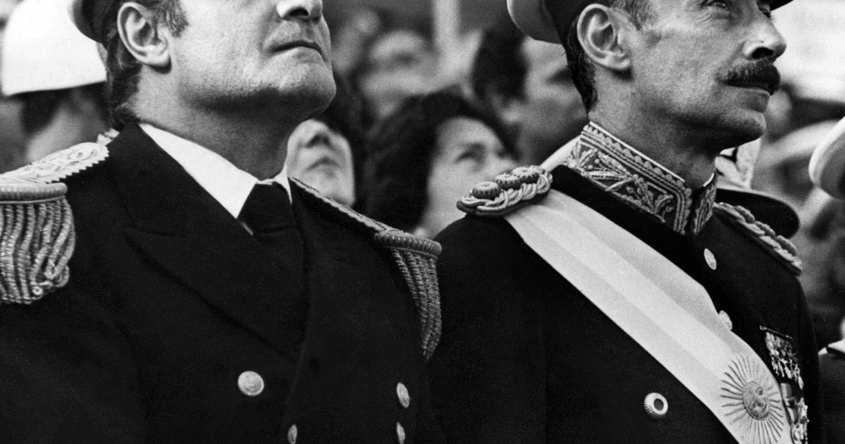 a-40-anos-de-la-condena-a-videla-y-massera:-el-dia-final-del-juicio-a-las-juntas-y-el-horror-de-borges-que-dijo-“siento-que-he-salido-del-infierno”