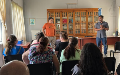 “Dialogando entre semillas” Se realizó un taller sobre huertas familiares en Realicó