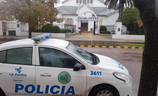 Investigan pintadas amenazantes en tres instituciones educativas de Realicó