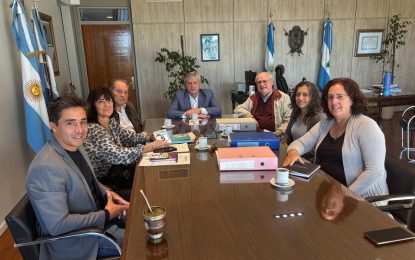 Ziliotto recibió a la agrupación «Autovía Ruta 5» y denunció la creación de un peaje sin obras en La Pampa