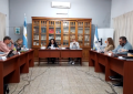 Vecino denuncia «soluciones informales» y falta de respuestas del municipio por daños de un árbol en su vivienda
