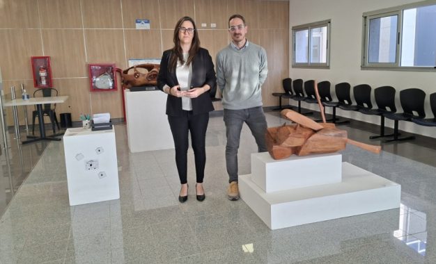 El arte llega al Hospital Favaloro con el «Museo Viajero» y una obra realiquense es protagonista