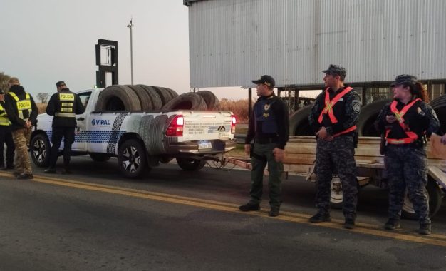 Importante operativo policial interprovincial en el Puesto Caminero de Realicó sobre la Ruta 35