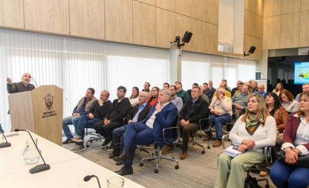 Prevención ante «El Niño»: Ziliotto se reunió con intendentes para coordinar estrategias
