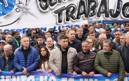 La CGT marchó por las familias endeudadas y le pidió al Gobierno que regule las tasas de interés de los préstamos