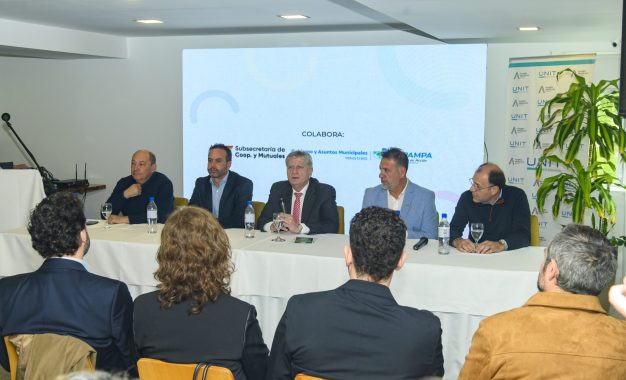 Ziliotto reafirmó la alianza estratégica con cooperativas y mutuales en el 3° Foro de Economía Social