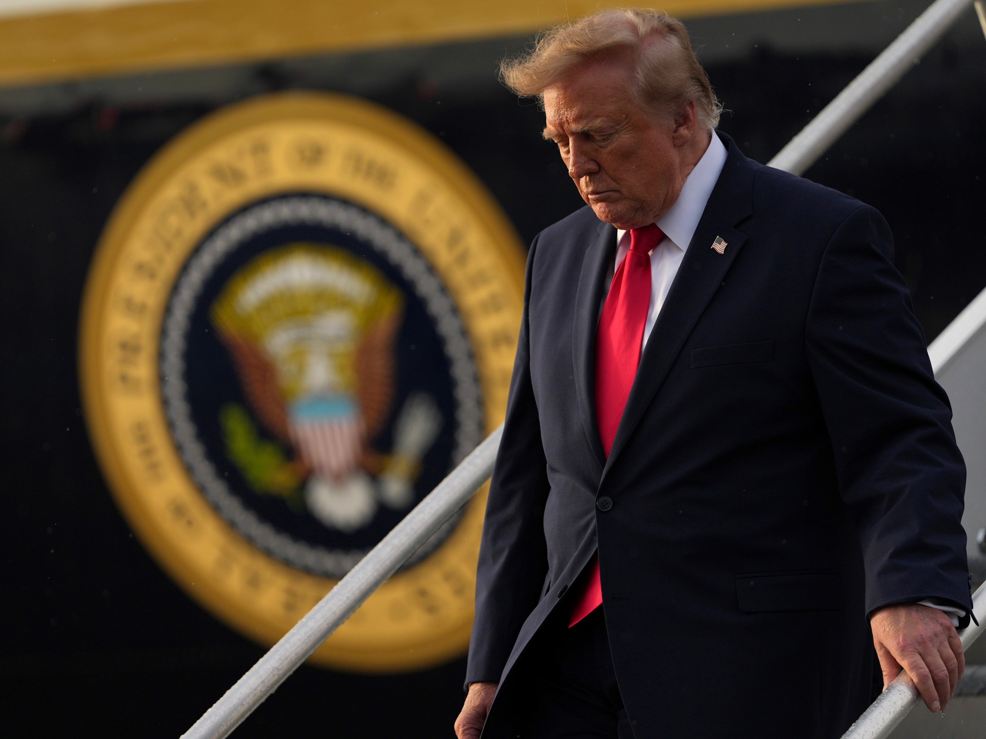Donald Trump habló con la prensa antes de viajar a Florida