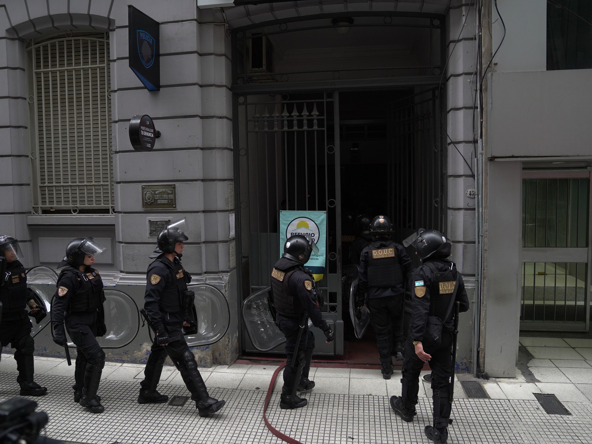 Los presos de la alcaidía, reducidos tras la toma de rehenes