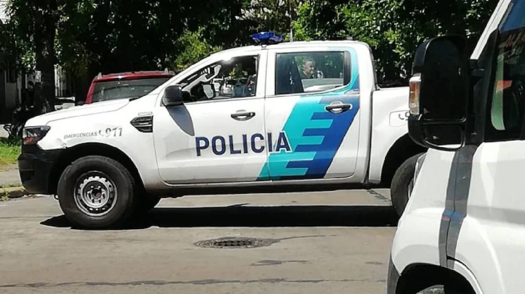El episodio ocurrió en el cruce de las calles 15 y 606, en el Barrio Aeropuerto, al sur de La Plata.
